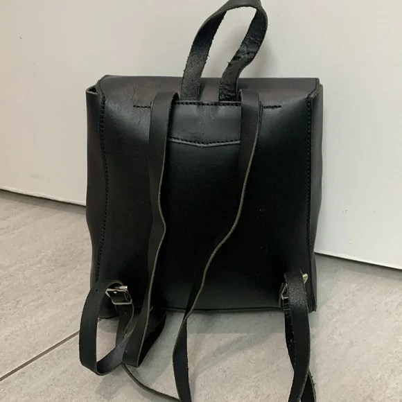 Oscar dela renta - Picture 2 of 4